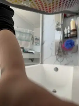 Sweetleeahxx online show from 04-08-26, 01:44