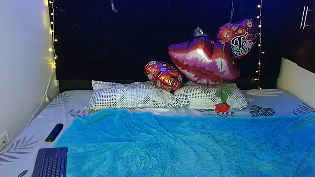 Miapeyton online show from 02-18-25, 02:06