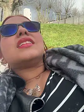 Miapeyton online show from 03-18-25, 03:31