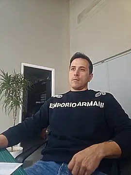 Lucas   81 online show from 12-22-25, 10:23