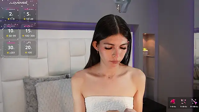 Snapshot of CuteAri chatting on 01-13-26, 09:09 CuteAri online show from 01-13-26, 09:09