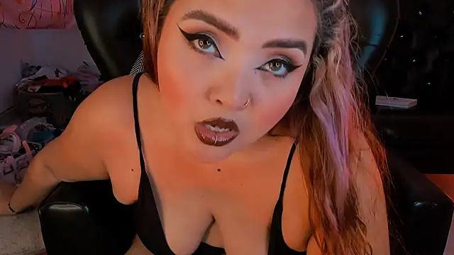 Snapshot of Agatha_humidity chatting on 02-11-25, 06:55 Agatha humidity online show from 02-11-25, 06:55