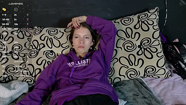 sweetdam12 online show from 10-16-25, 07:48