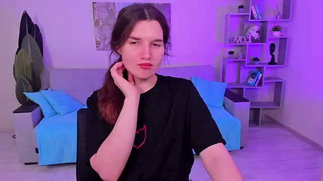 BonneyLove online show from 12-02-24, 05:15