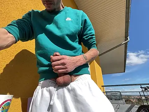 Rebeu313 online show from 03-10-25, 01:32