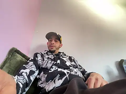 Rebeu313 online show from 02-20-26, 01:11