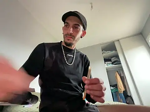 Rebeu313 online show from 04-01-26, 01:41