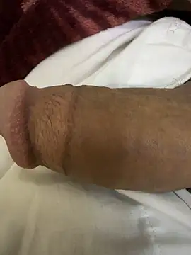 Snapshot of hamed-697 chatting on 12-09-24, 07:39 hamed-697 online show from 12-09-24, 07:39