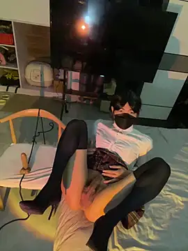 AwakeSubtitle online show from 03-12-26, 12:44