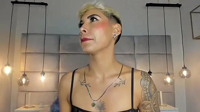 MiaMorgan  online show from 01-14-25, 06:07