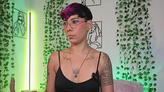 MiaMorgan  online show from 05-21-26, 01:29