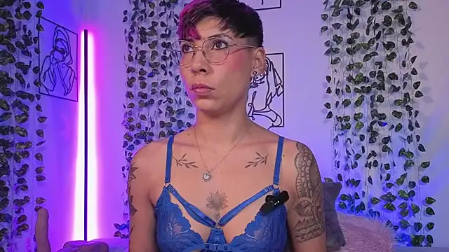 MiaMorgan  online show from 05-27-26, 02:25
