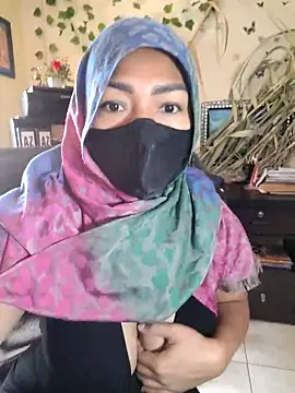 Snapshot of NAJWA-ARAB chatting on 12-02-24, 02:41 NAJWA-ARAB online show from 12-02-24, 02:41