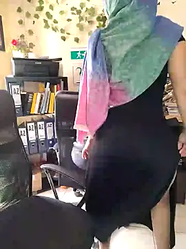 Snapshot of NAJWA-ARAB chatting on 02-10-25, 05:19 NAJWA-ARAB online show from 02-10-25, 05:19