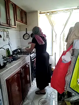 Snapshot of NAJWA-ARAB chatting on 11-14-25, 04:38 NAJWA-ARAB online show from 11-14-25, 04:38