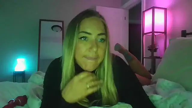 sunshinekisses online show from 01-18-25, 10:06