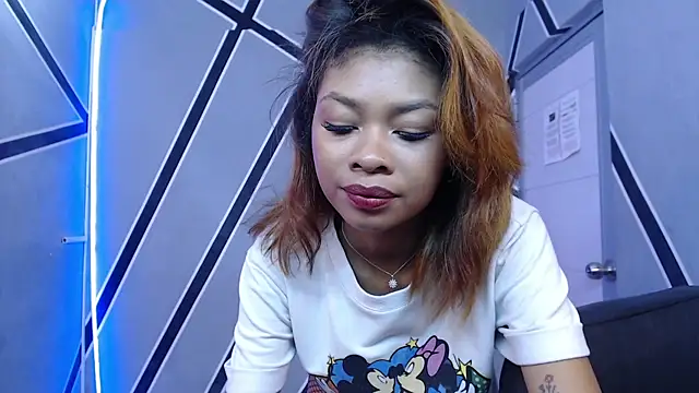 Snapshot of Perla_prg chatting on 01-09-25, 07:50 Perla prg online show from 01-09-25, 07:50