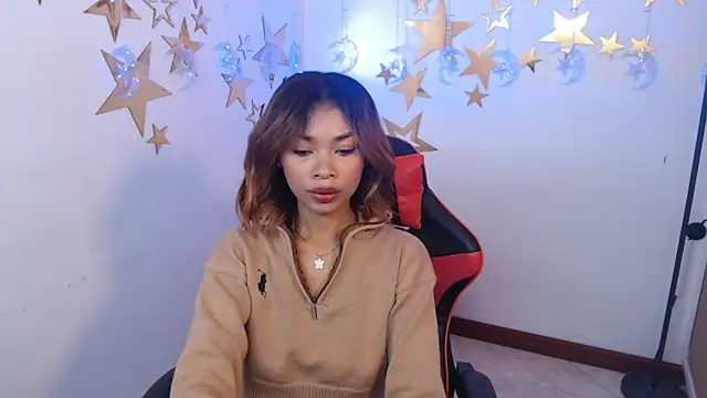 Snapshot of Perla_prg chatting on 10-10-25, 09:03 Perla prg online show from 10-10-25, 09:03