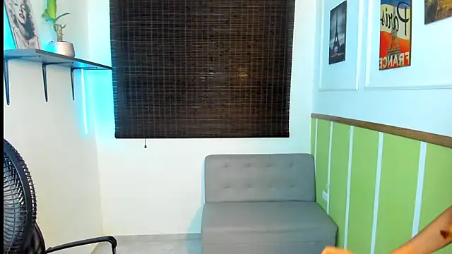 Snapshot of Perla_prg chatting on 11-04-25, 08:41 Perla prg online show from 11-04-25, 08:41