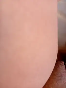 Snapshot of Khaleyssi chatting on 03-11-25, 08:31 Khaleyssi online show from 03-11-25, 08:31