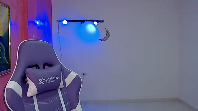 Snapshot of Dolce--Mia---Bianchi__07 chatting on 12-09-24, 07:28 Dolce--Mia---Bianchi 07 online show from 12-09-24, 07:28