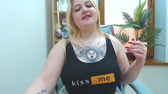 Doliss online show from 02-26-26, 07:07