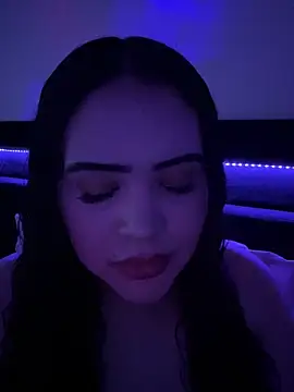 Snapshot of iTrapXXXBACKUP chatting on 03-05-26, 06:37 iTrapXXXBACKUP online show from 03-05-26, 06:37