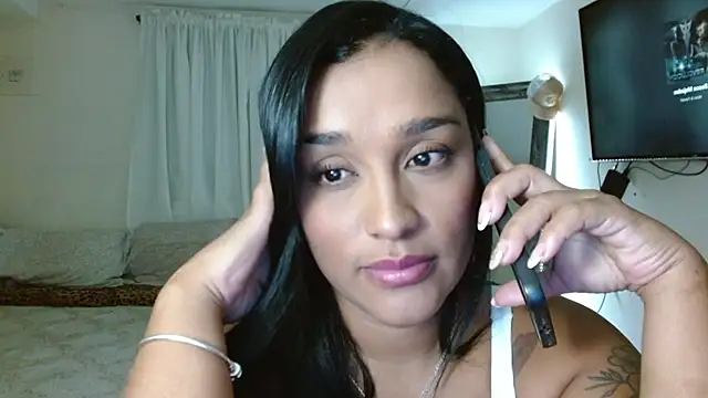 Snapshot of KatalinnaBrown chatting on 10-04-25, 03:26 KatalinnaBrown online show from 10-04-25, 03:26