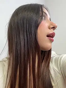 Snapshot of Emily_Clark1 chatting on 09-18-25, 05:20 Emily Clark1 online show from 09-18-25, 05:20