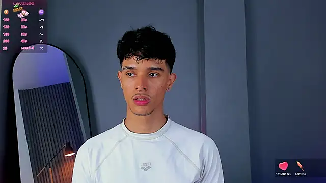 Snapshot of Busterspinter chatting on 01-31-25, 06:57 Busterspinter online show from 01-31-25, 06:57