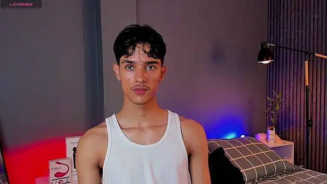 Snapshot of Busterspinter chatting on 02-11-25, 07:02 Busterspinter online show from 02-11-25, 07:02