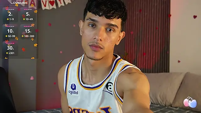 Snapshot of Busterspinter chatting on 02-21-25, 02:38 Busterspinter online show from 02-21-25, 02:38