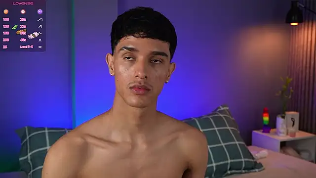 Snapshot of Busterspinter chatting on 03-22-25, 12:14 Busterspinter online show from 03-22-25, 12:14