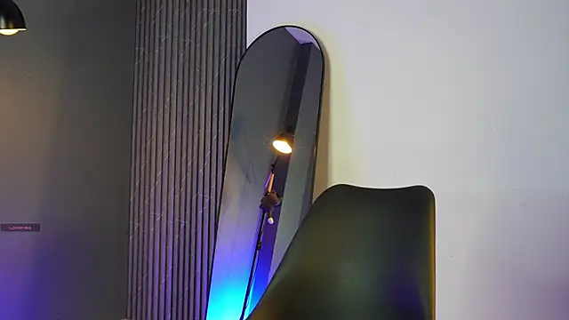 Snapshot of Busterspinter chatting on 09-28-25, 06:13 Busterspinter online show from 09-28-25, 06:13