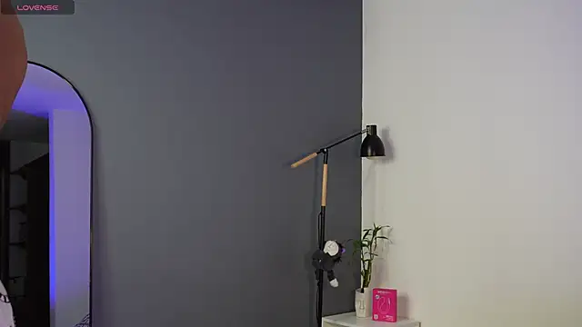 Snapshot of Busterspinter chatting on 10-23-25, 06:06 Busterspinter online show from 10-23-25, 06:06