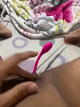 Snapshot of ANYLU19 chatting on 01-19-25, 03:39 ANYLU19 online show from 01-19-25, 03:39