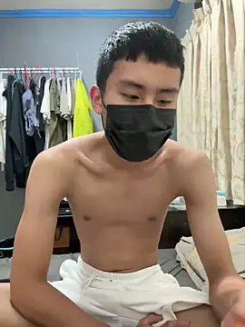 Benson18y online show from 12-27-24, 02:54