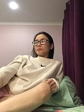 Milka23 online show from 12-14-24, 04:34