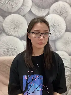 Milka23 online show from 03-22-25, 11:32