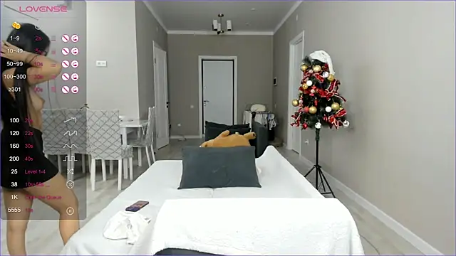 sailorrmoon online show from 12-29-24, 11:50