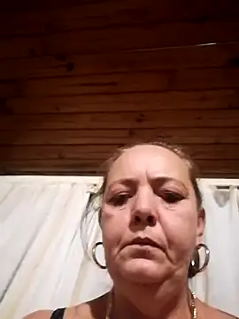 Snapshot of Kimmyb777 chatting on 06-12-26, 04:39 Kimmyb777 online show from 06-12-26, 04:39