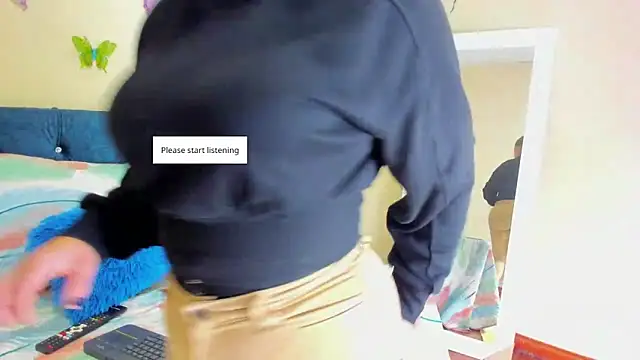 cristalwalker   online show from 10-20-25, 11:43