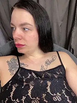 Lola Hale online show from 03-20-26, 06:46