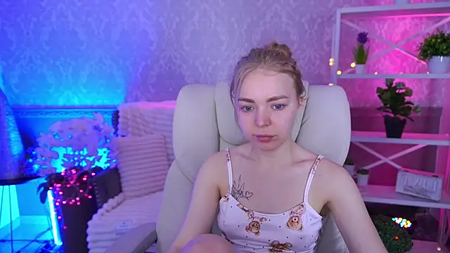 EmilySunshineS online show from 02-13-26, 07:15