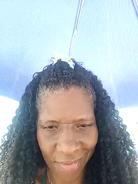 Snapshot of Luhma_hot chatting on 04-27-26, 03:21 Luhma hot online show from 04-27-26, 03:21