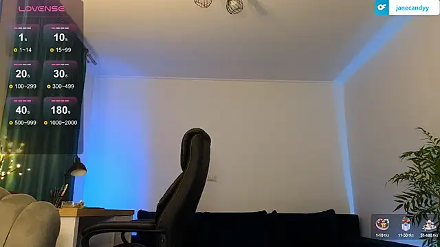 Snapshot of janecandyy_ chatting on 01-19-25, 07:15 janecandyy online show from 01-19-25, 07:15