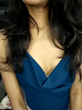 glam goddess online show from 01-04-25, 08:48