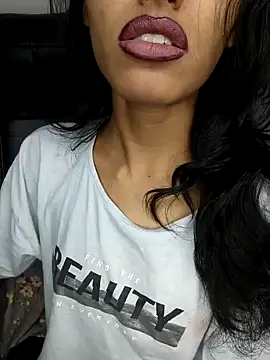 glam goddess online show from 01-10-25, 02:04