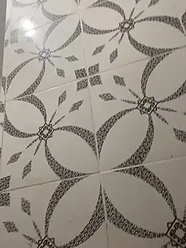 Snapshot of Carolinen chatting on 10-03-25, 07:00 Carolinen online show from 10-03-25, 07:00