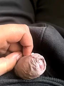 Snapshot of rana9639_1 chatting on 12-03-24, 05:42 rana9639 1 online show from 12-03-24, 05:42